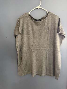 UBU gray Spun Rayon Knit Cap Sleeve Sweater Top - Size S/M